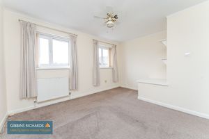 Bedroom- click for photo gallery